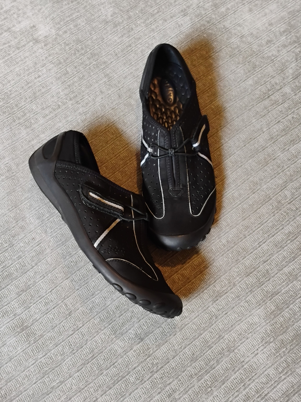Privo by Clarks Women’s Black Leather Comfort Walking Shoes Size 10M